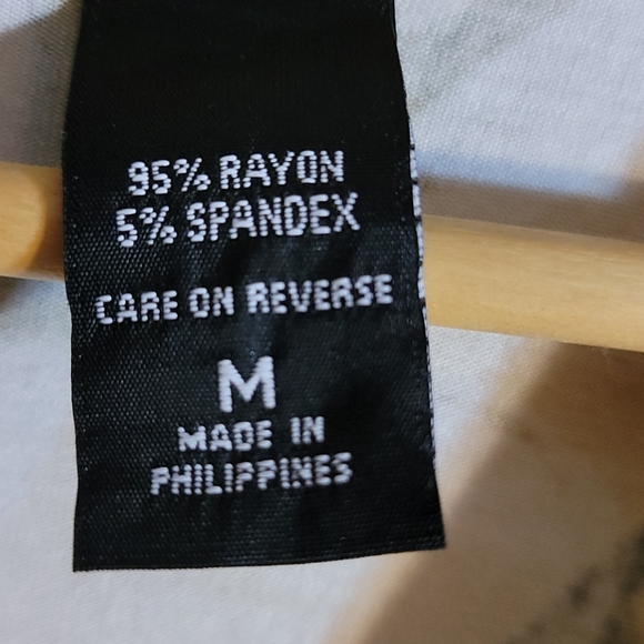 NY & Company Tropical Print Dress - Picture 5 of 5